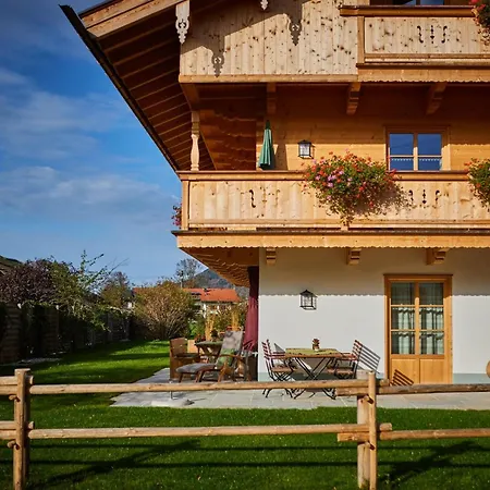 Ferienwohnungen Bergbleamal Rottach-Egern Exterior photo